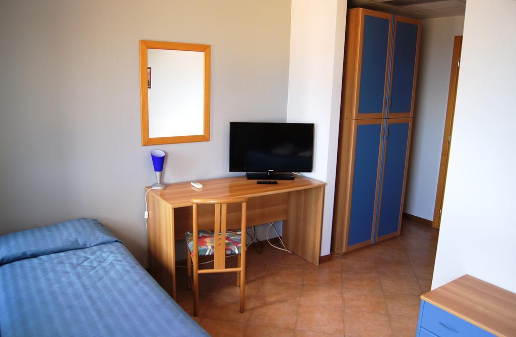 Hotel Citta Del Sole Stilo الغرفة الصورة